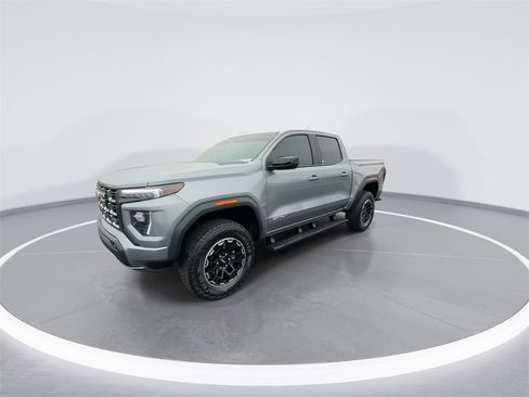 Used 2026 GMC Canyon AT4 image 4