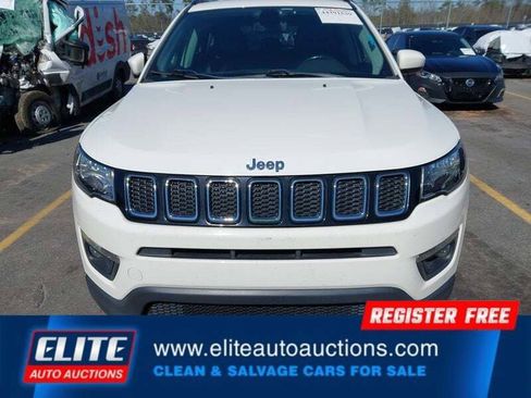 Used 2020 Jeep Compass Latitude image 11