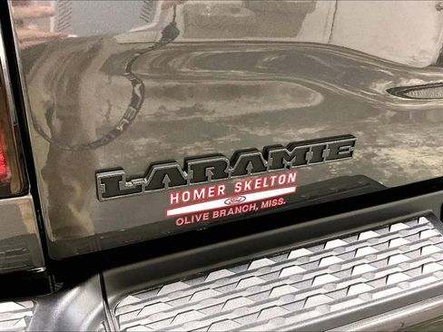 Used 2022 RAM 3500 Laramie w/ Night Edition image 14