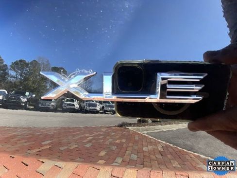 Used 2025 Toyota Grand Highlander AWD image 34