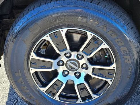 Certified 2023 Nissan Titan SV w/ Accessory Utility Package image 10