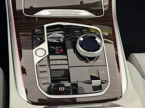 New 2026 BMW X5 xDrive40i w/ Executive Package image 26