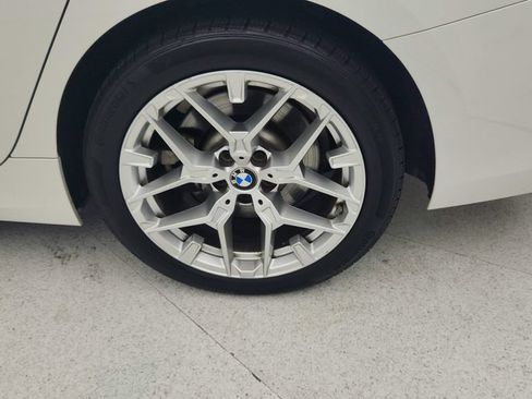 Used 2025 BMW 330i Sedan RWD image 27
