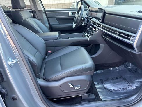 Certified 2025 Hyundai Santa Fe Limited AWD/4WD image 20