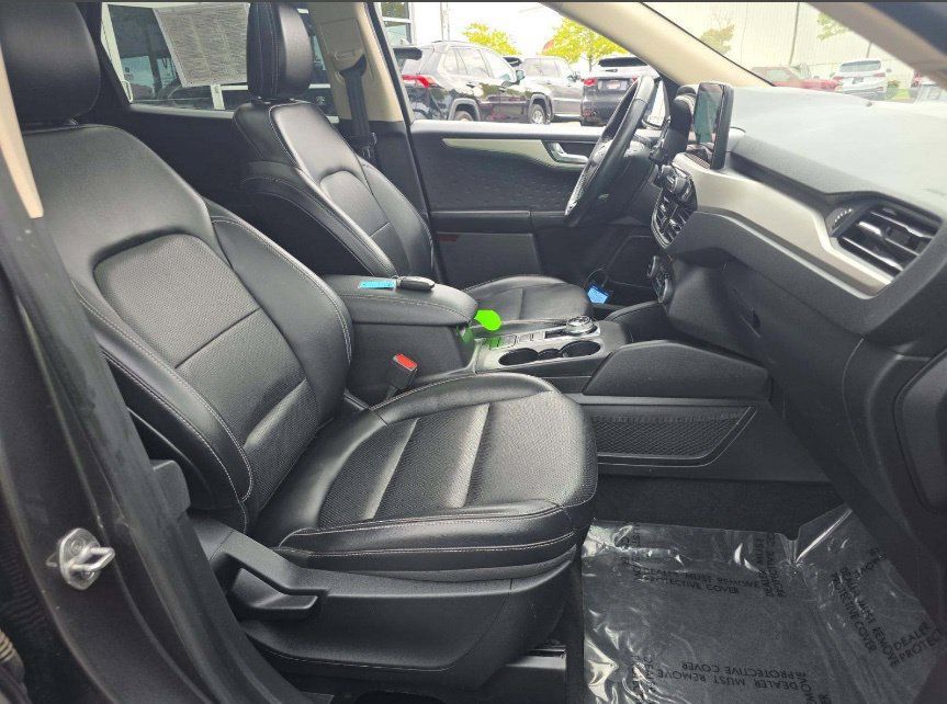 Used 2020 Ford Escape SEL AWD/4WD image 6