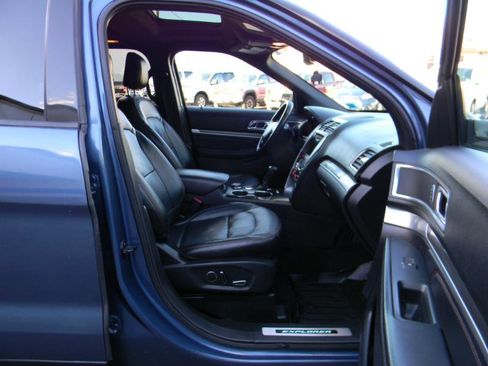 Used 2018 Ford Explorer Sport w/ Equipment Group 401A image 15
