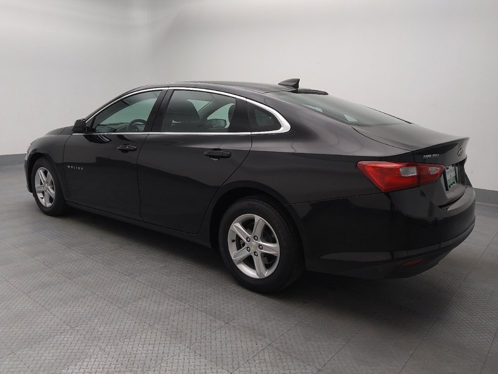 Used 2025 Chevrolet Malibu LS FWD image 3