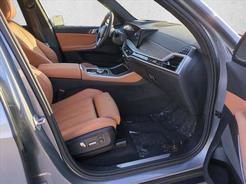 Used 2025 BMW X5 sDrive40i w/ Premium Package RWD image 23