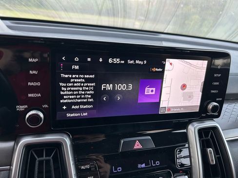 Used 2022 Kia Sorento S w/ Panoramic Sunroof Package FWD image 25
