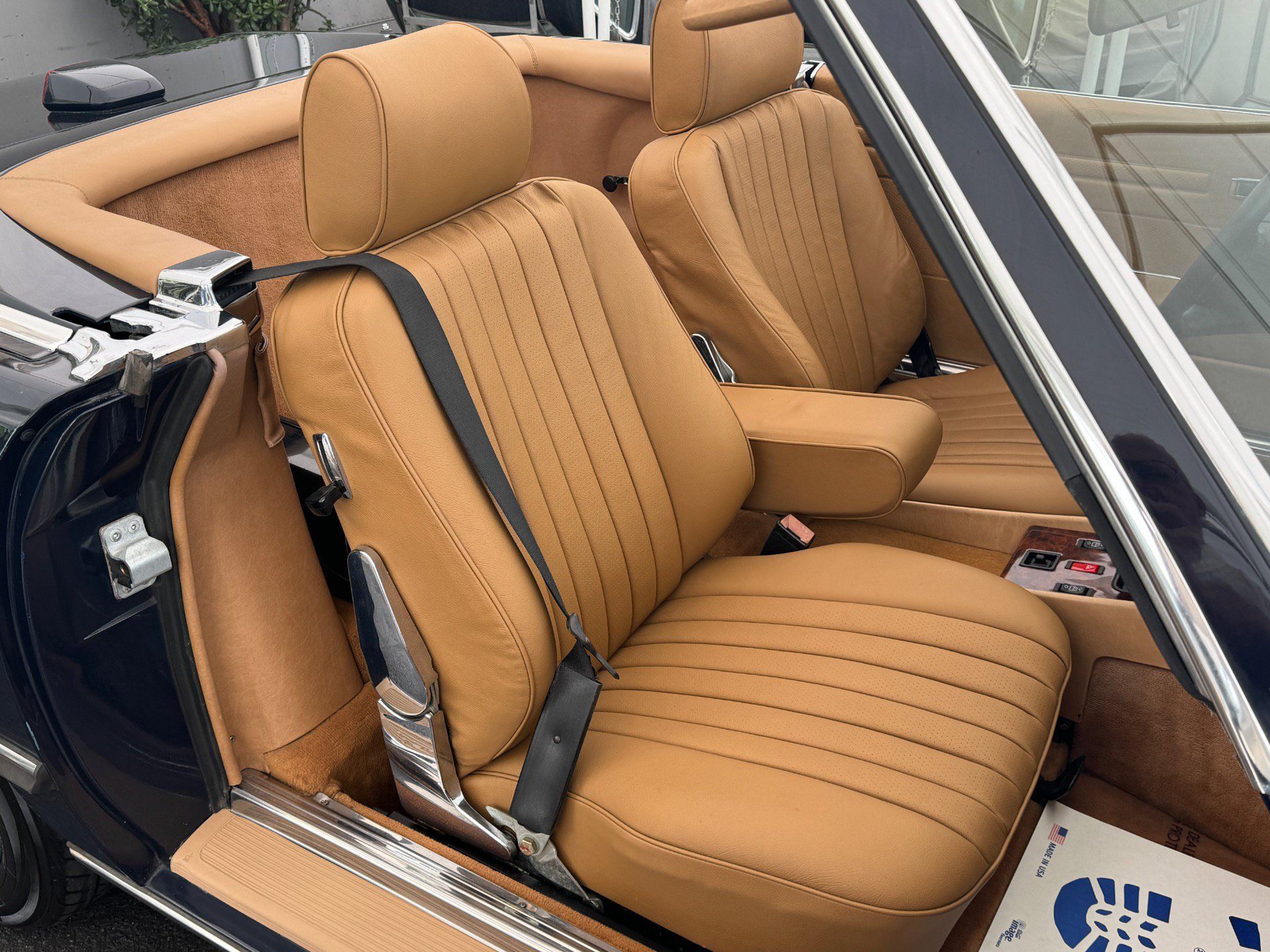 Used 1987 Mercedes-Benz 560 SL image 15