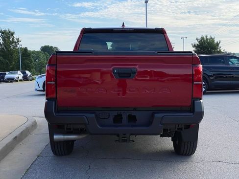 Used 2024 Toyota Tacoma SR RWD image 6