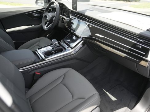 New 2025 Audi Q7 3.0T Premium Plus image 13