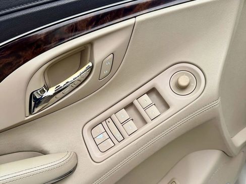 Used 2014 Buick LaCrosse Premium FWD image 32