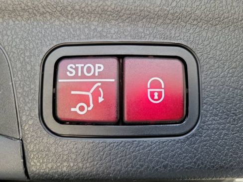 Used 2021 Mercedes-Benz GLE 350 image 11