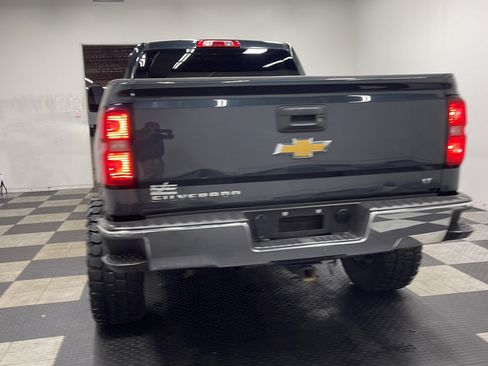 Used 2018 Chevrolet Silverado 1500 LT AWD/4WD image 15