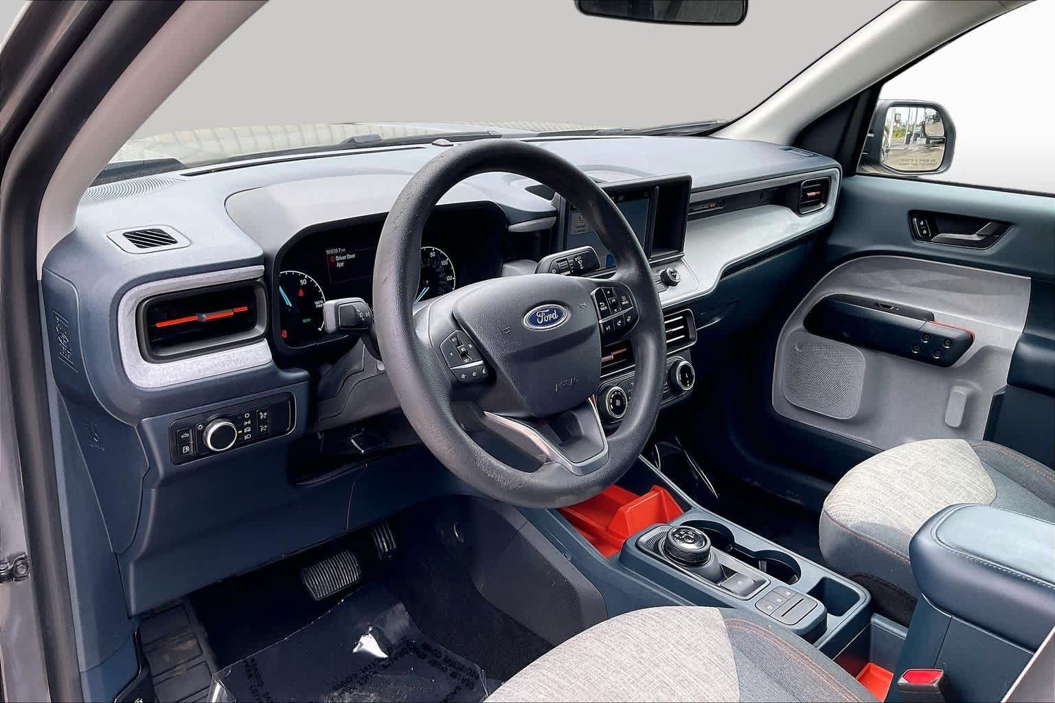 Used 2023 Ford Maverick XLT FWD image 13