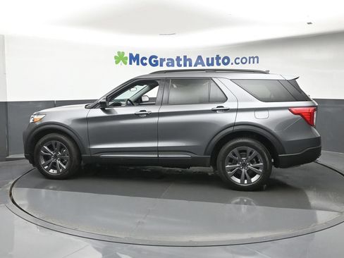 Used 2024 Ford Explorer XLT w/ Equipment Group 202A AWD/4WD image 23