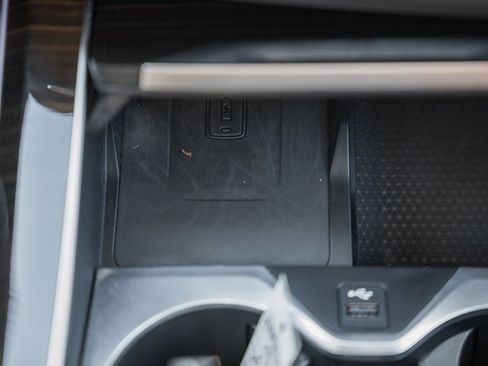 Used 2020 BMW X7 xDrive40i w/ Premium Package image 28