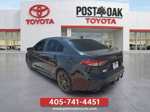 Used 2024 Toyota Corolla Sedan FWD image 3