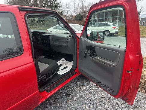 Used 2011 Ford Ranger XL image 13