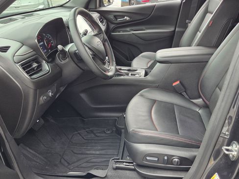 Certified 2023 Chevrolet Equinox RS w/ RS Leather Package FWD image 12