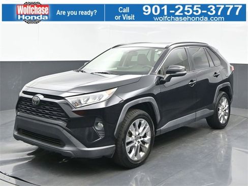 Used 2019 Toyota RAV4 XLE Premium w/ Cold Weather Package image 1