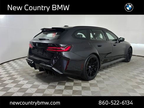 New 2026 BMW M5 Touring image 7