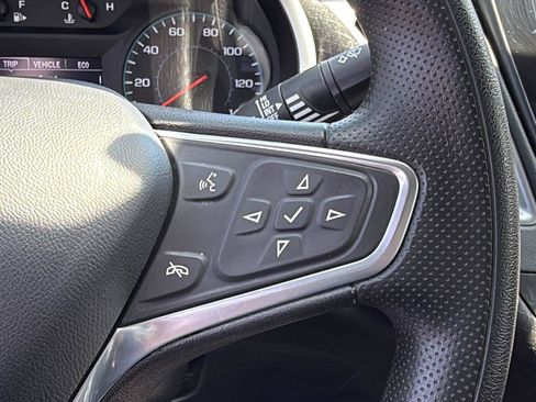 Used 2023 Chevrolet Malibu LT FWD image 12