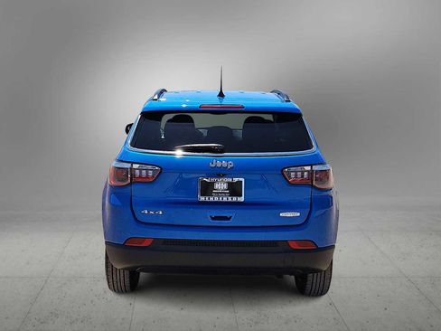 Used 2020 Jeep Compass Latitude AWD/4WD image 7