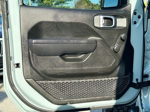 Used 2024 Jeep Wrangler Sport image 20