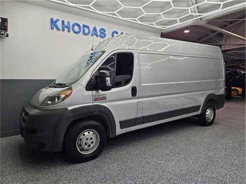 Used 2015 RAM ProMaster 2500 FWD image 2