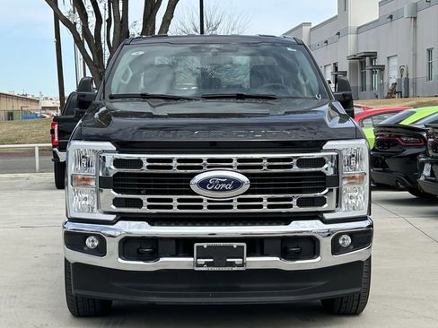Used 2025 Ford F250 XLT image 7