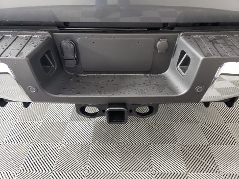 New 2026 Ford F350 Lariat w/ Lariat Ultimate Package image 7