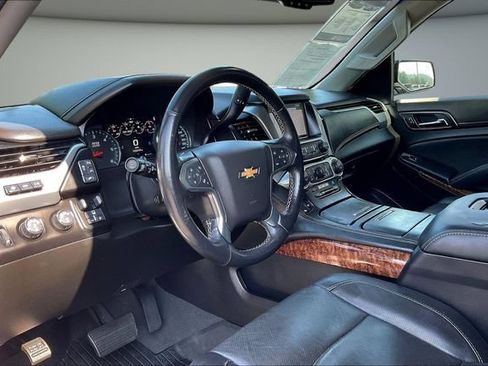 Used 2019 Chevrolet Suburban Premier w/ RST 6.2L Performance Edition AWD/4WD image 19