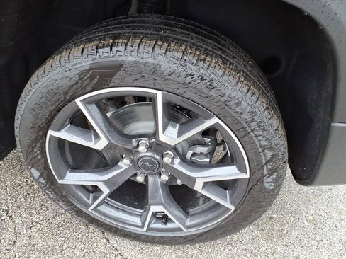 New 2026 Jeep Cherokee Overland image 5