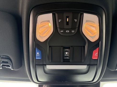 New 2026 RAM 2500 Big Horn AWD/4WD image 38