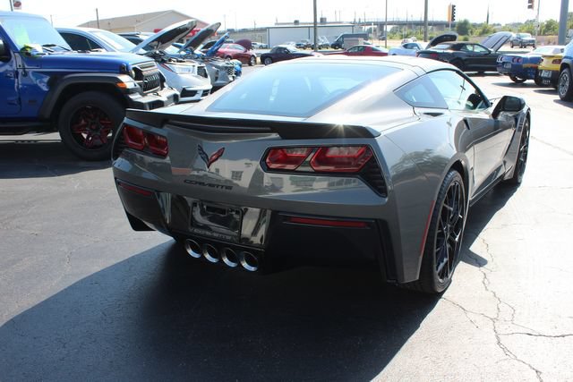 Used 2016 Chevrolet Corvette Stingray Coupe w/ Battery Protection Package RWD image 13