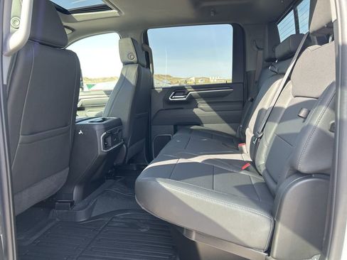 New 2025 GMC Sierra 2500 SLT w/ SLT Premium Package image 13