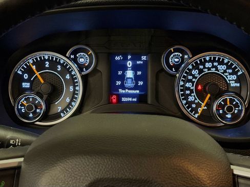 Used 2022 RAM 1500 Big Horn AWD/4WD image 14