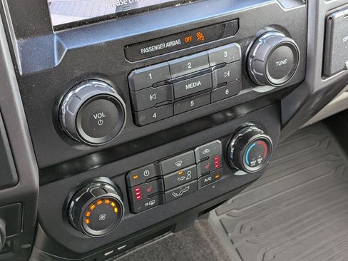 Used 2019 Ford F150 XLT w/ Equipment Group 302A Luxury image 26