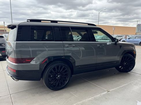 Used 2024 Hyundai Santa Fe Calligraphy image 4