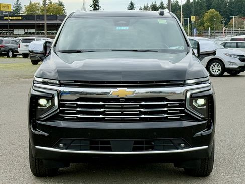 New 2026 Chevrolet Suburban Premier w/ Sun And Tow Package image 8