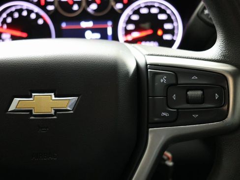 Used 2020 Chevrolet Silverado 1500 LT image 22