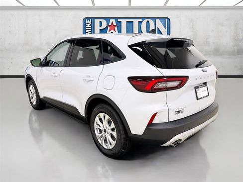 New 2026 Ford Escape Active image 5
