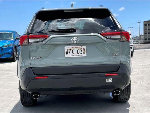 Used 2024 Toyota RAV4 XLE Premium AWD/4WD image 5