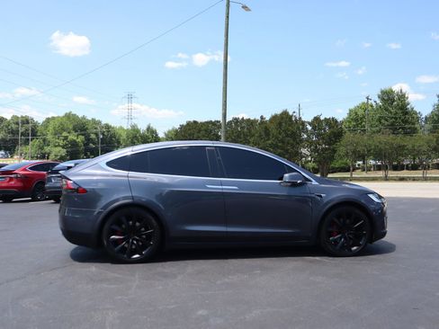 Used 2021 Tesla Model X Performance AWD/4WD image 13