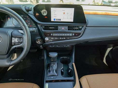 Used 2023 Lexus ES 350 w/ Premium Package FWD image 47