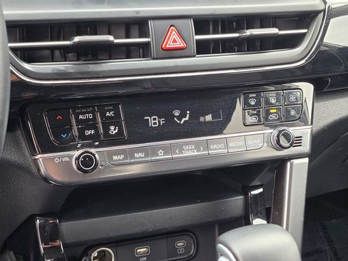 Used 2025 Kia Seltos S image 26