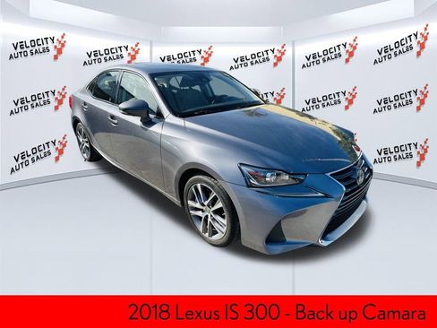 Used 2018 Lexus IS 300 image 1