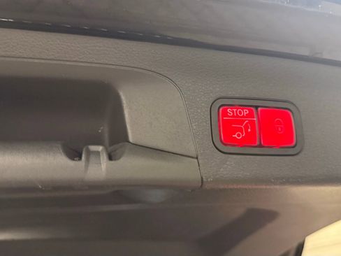 Used 2024 Mercedes-Benz GLS 63 AMG 4MATIC image 54